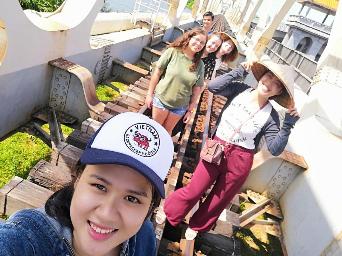Vietnam Backpacker Hostels - เว้ ภายนอก รูปภาพ