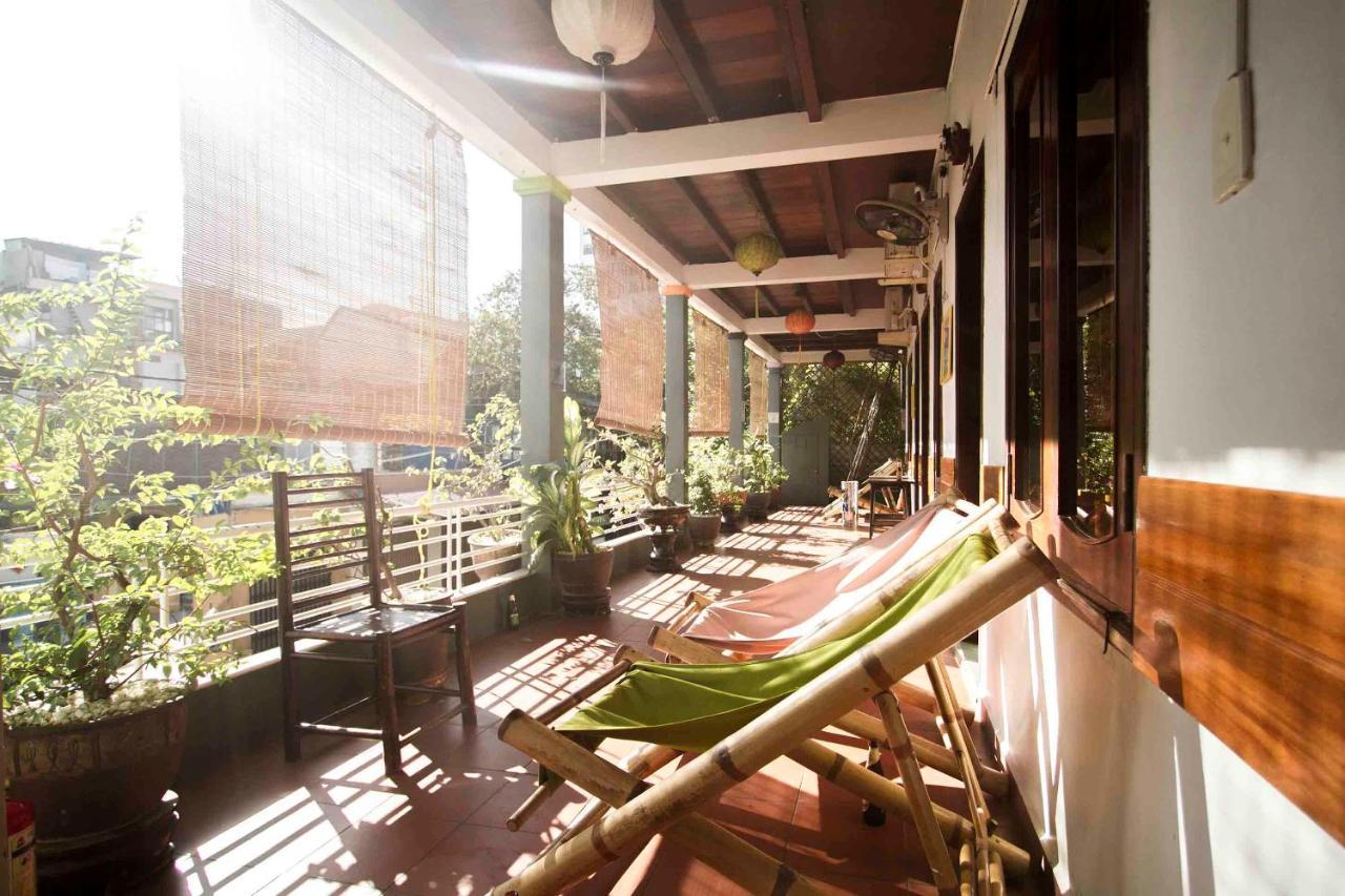 Vietnam Backpacker Hostels - เว้ ภายนอก รูปภาพ