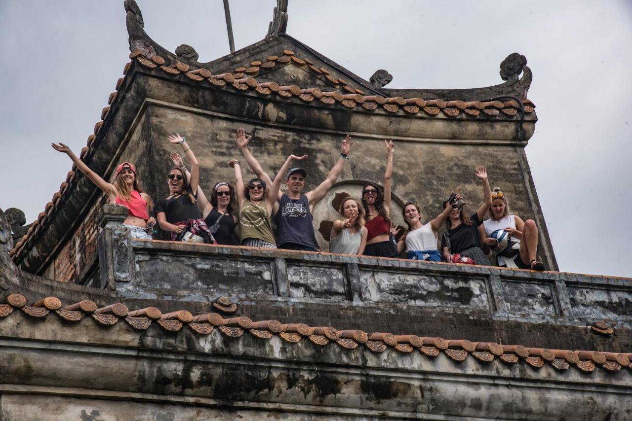 Vietnam Backpacker Hostels - เว้ ภายนอก รูปภาพ