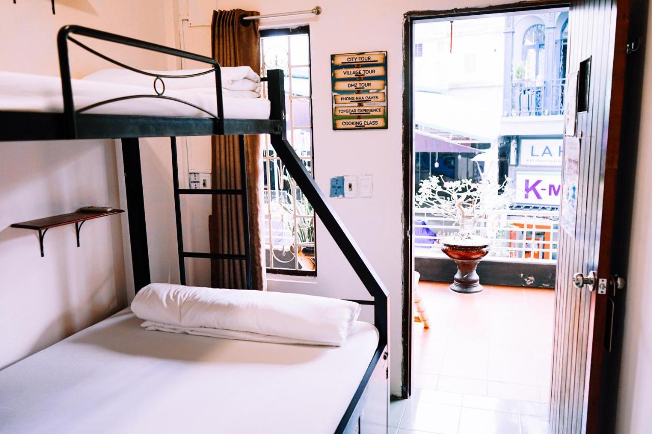 Vietnam Backpacker Hostels - เว้ ภายนอก รูปภาพ
