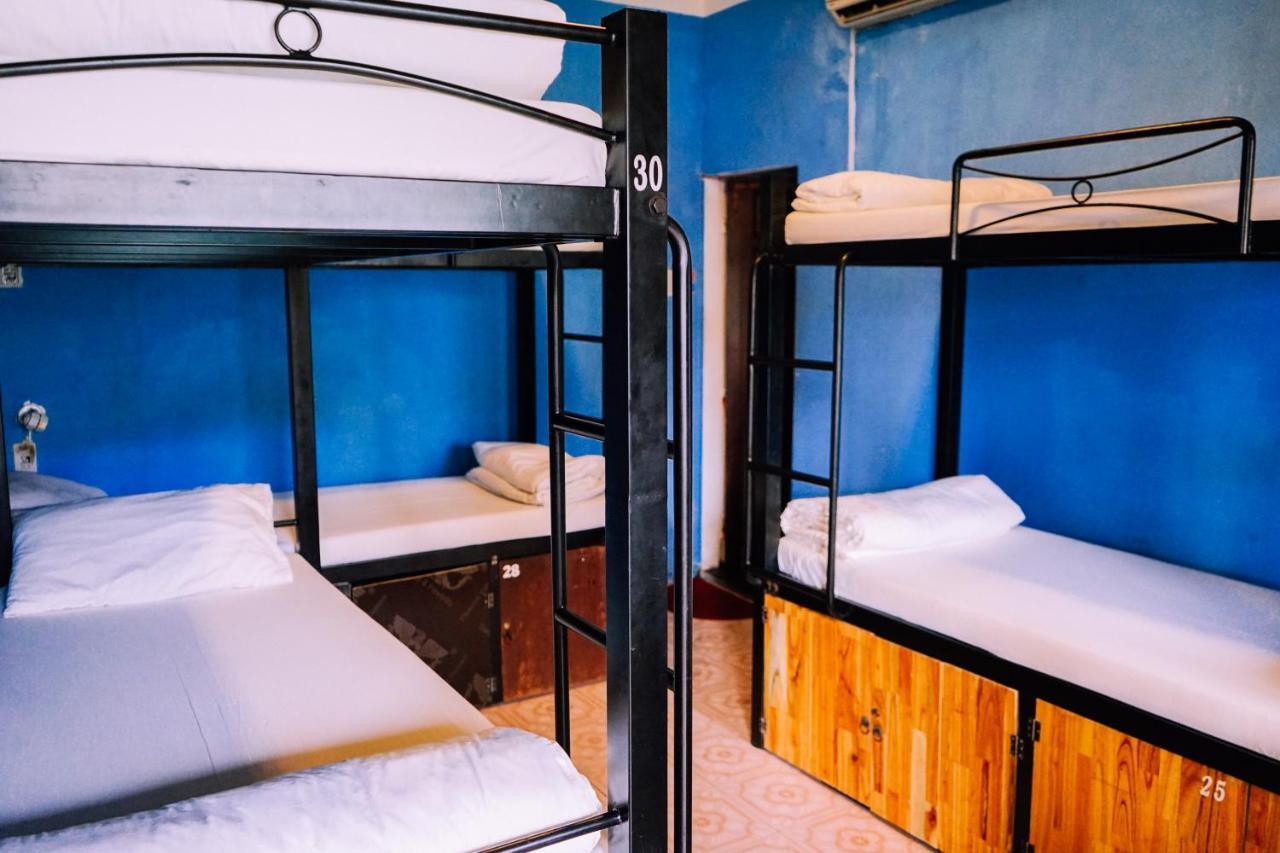 Vietnam Backpacker Hostels - เว้ ภายนอก รูปภาพ